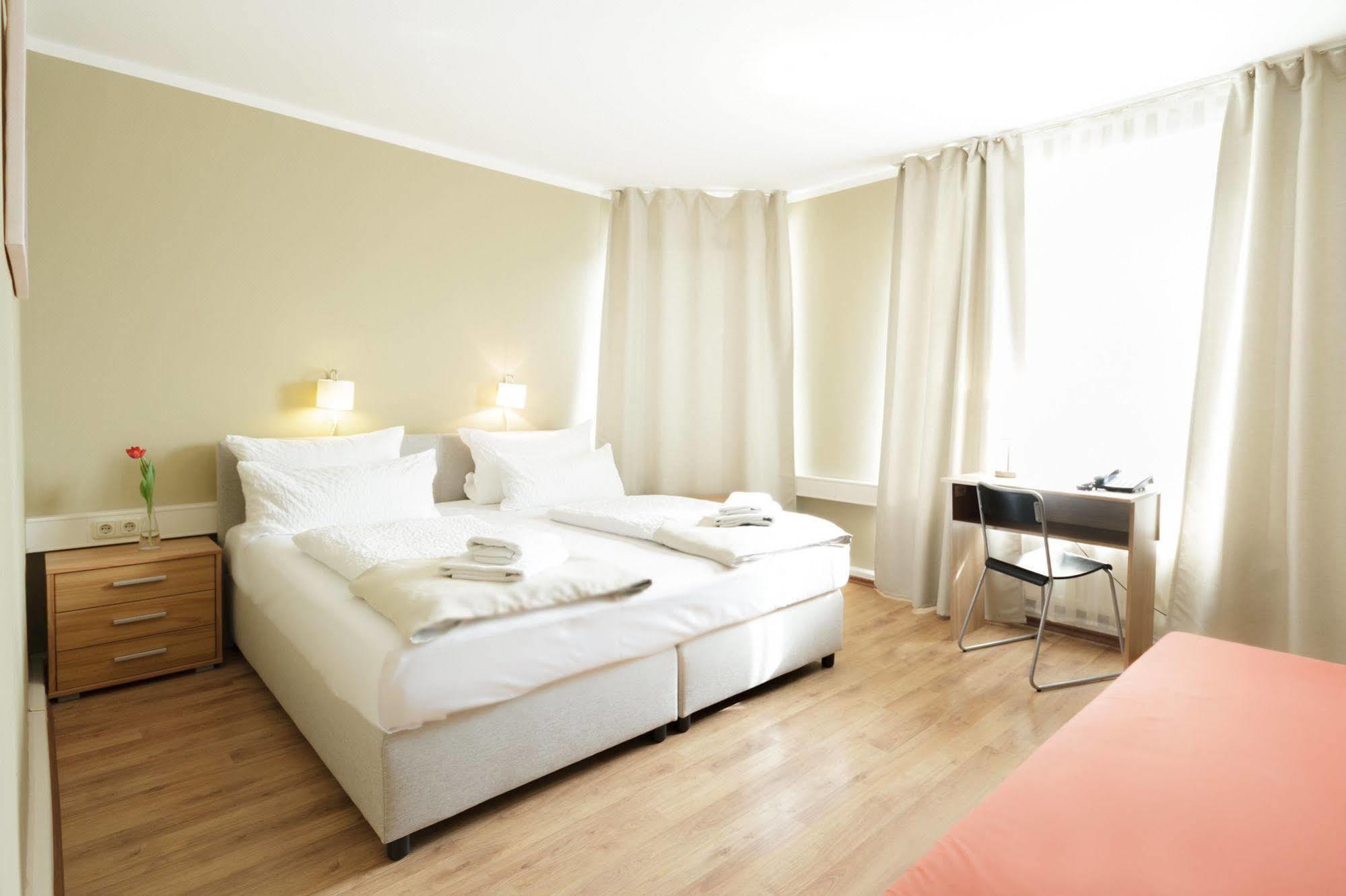 Hotel Pankow Berlin Extérieur photo